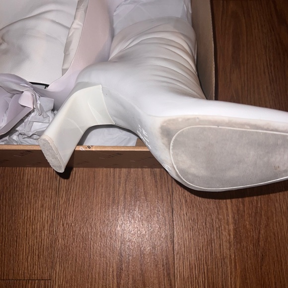 Nice pair of boots for sale. Only worn a couple of times;Downsizing my closet - Picture 3 of 6